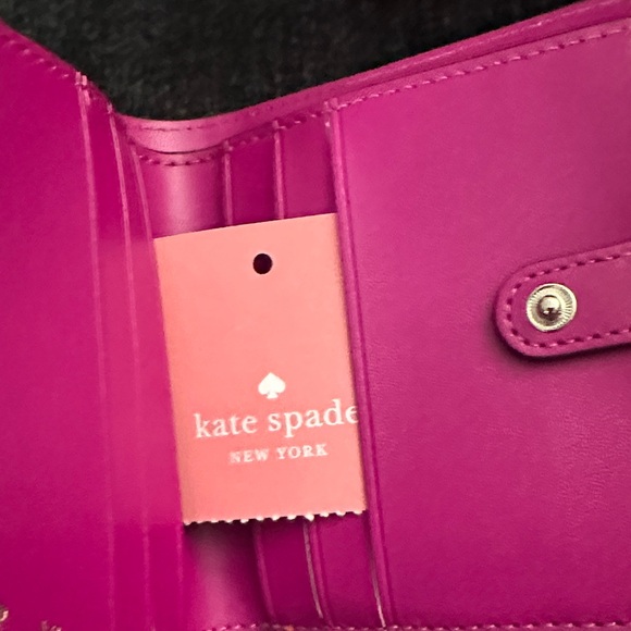 Kate Spade Red Card Motif Wallet - Picture 4 of 6